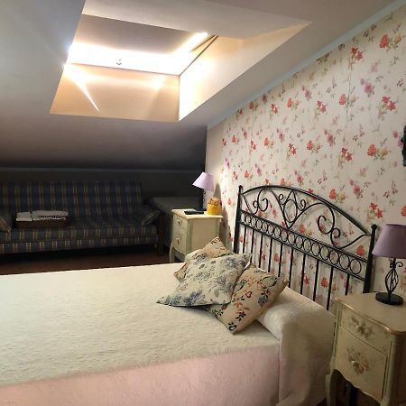 Hostal La Caballeriza Malpartida de Cáceres エクステリア 写真