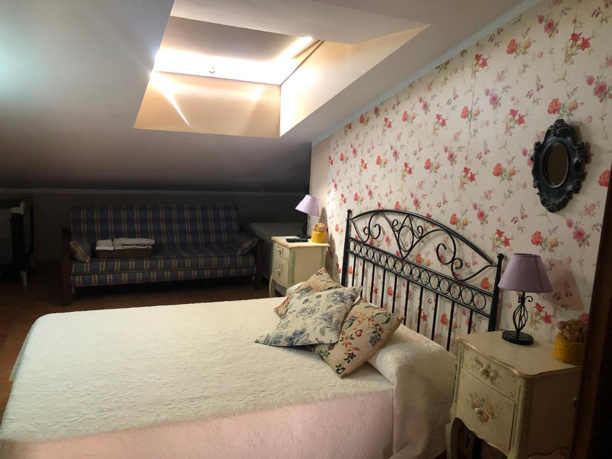 Hostal La Caballeriza Malpartida de Cáceres エクステリア 写真
